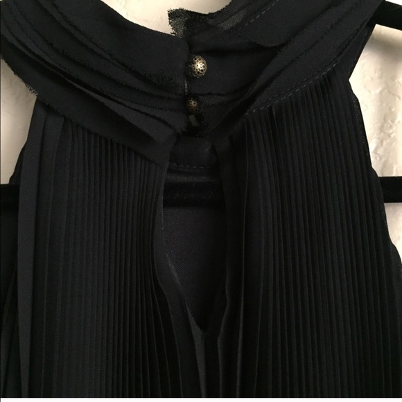 NWOT 🐞F21 Black Pleated Dress - Picture 3 of 5